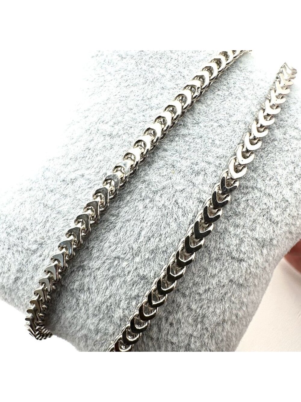 Italy Sterling Silver Chevron Link Chain Necklace 29 Inch